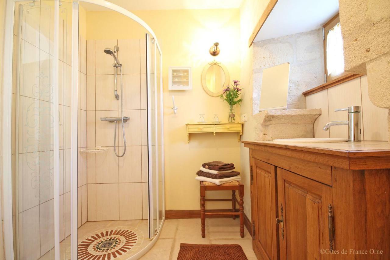 Manoir De Coulandon Guest house